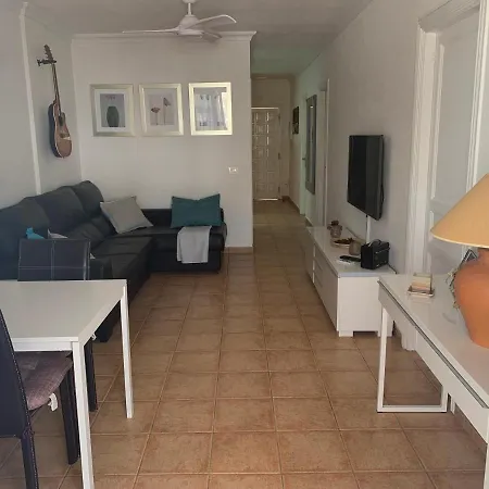 Apartment La Mar 2 Bed 2 Bath In Sought After Position Free Wifi